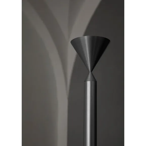 Apollo 180 golvlampa Aluminium