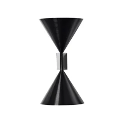 Apollo 24 vägglampa, Darkest hour