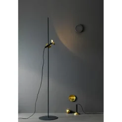 Blend 150 golvlampa Jet black, brass