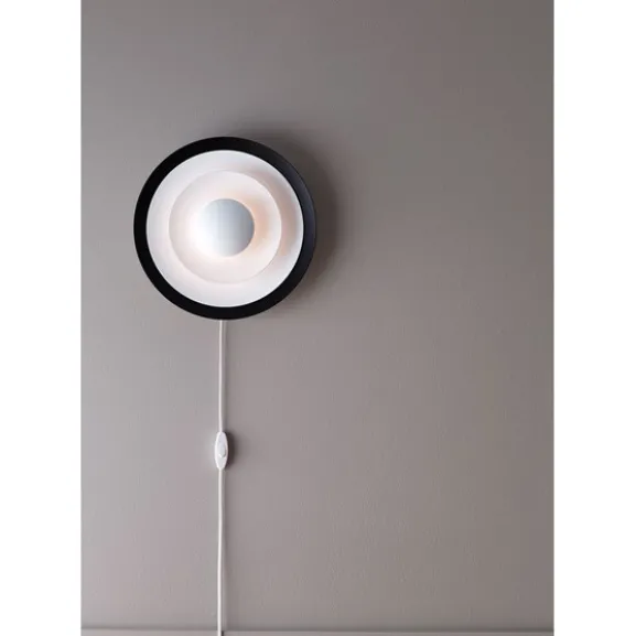 Diablo vägglampa LED, mattsvart/blankröd 30cm