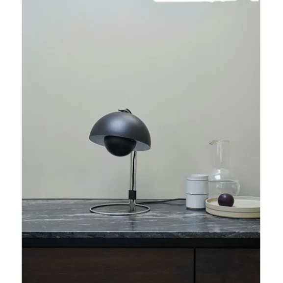 Flowerpot VP4 bordslampa, mattvit 23cm
