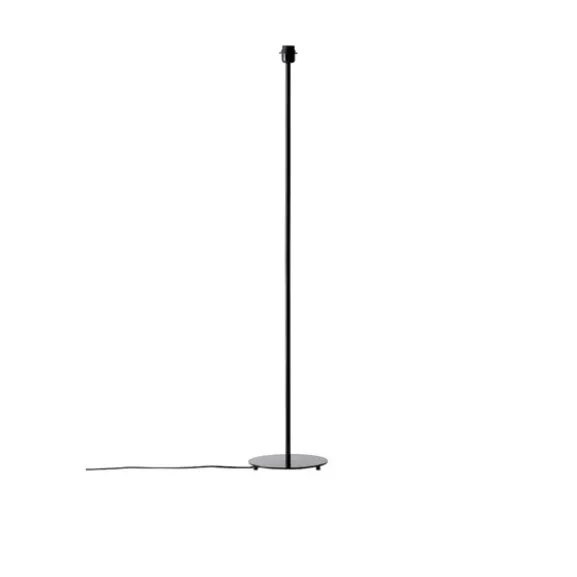 Golvlampa Qvist 402, Black 131cm