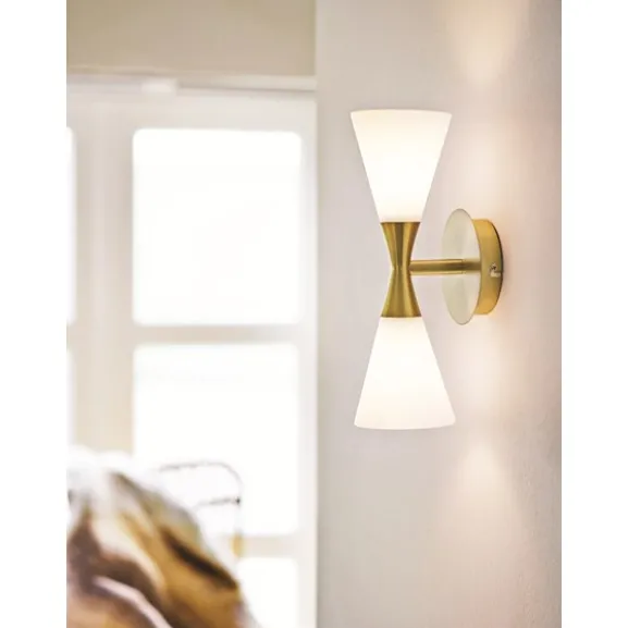 Harlekin vägglampa Duo mässing E14