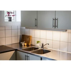 Kitchen Line underskåpsbelysning, vit 2700K/3000K 88cm