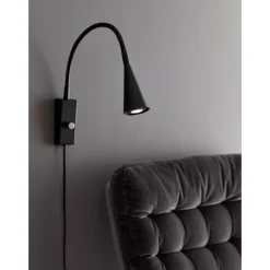 Ledro LED vägglampa, mattvit