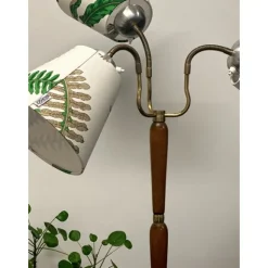Moa golvlampa, 3-arm trä/mässing