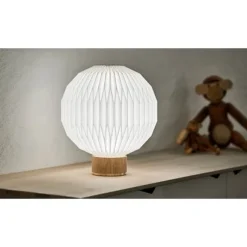Model 375 bordslampa medium, vit/ek