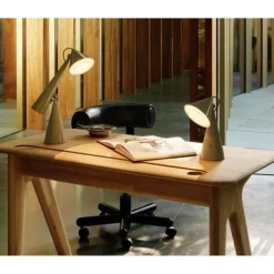 Pose Portabel bordslampa Putty