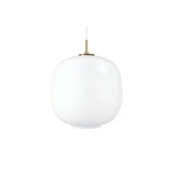 VL45 Radio 370 pendel, blank opal/mässing 37cm