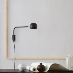 YES! vägglampa, svart